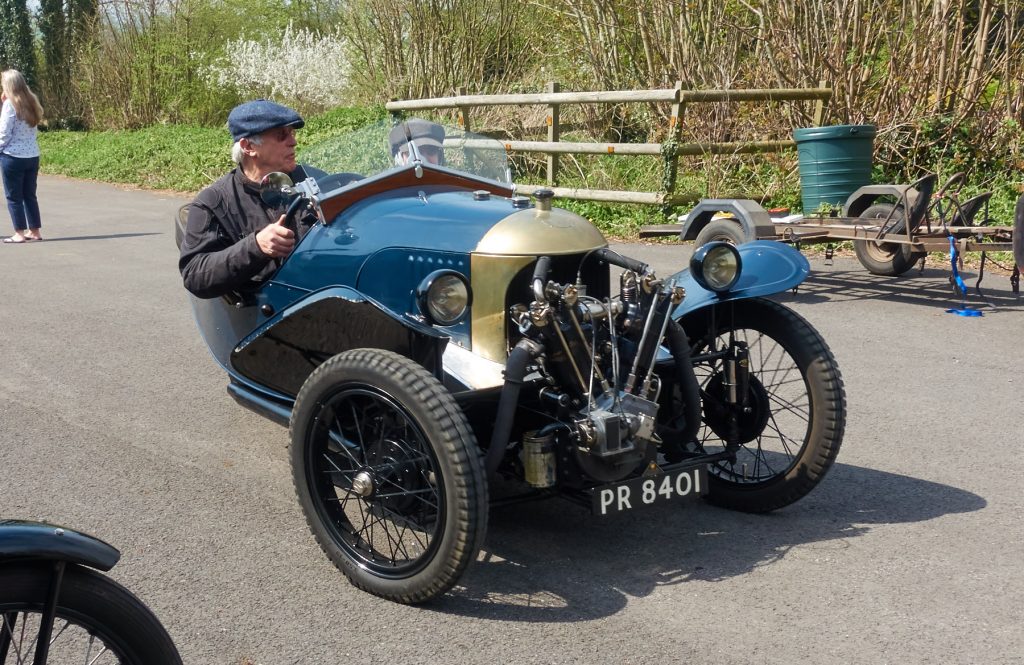 Photos from the Wessex V&V Hinton St Mary Run